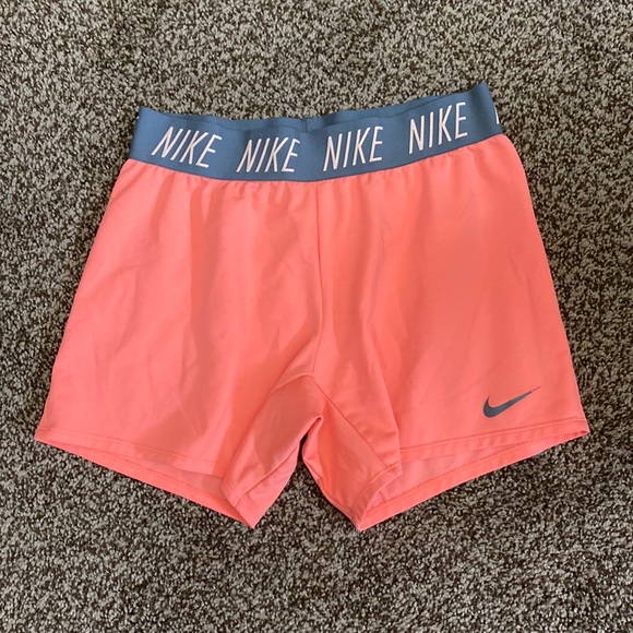 Nike Other - Girls XL Nike shorts